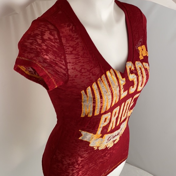 G for Her Minnesota Pride red and gold v-neck short sleeve  t-shirt - Picture 2 of 11